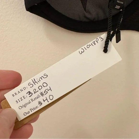 NWT Skims Ultra Fine Mesh Scoop Bra Sheer Underwire Onyx black sz 32DD - Picture 10 of 10